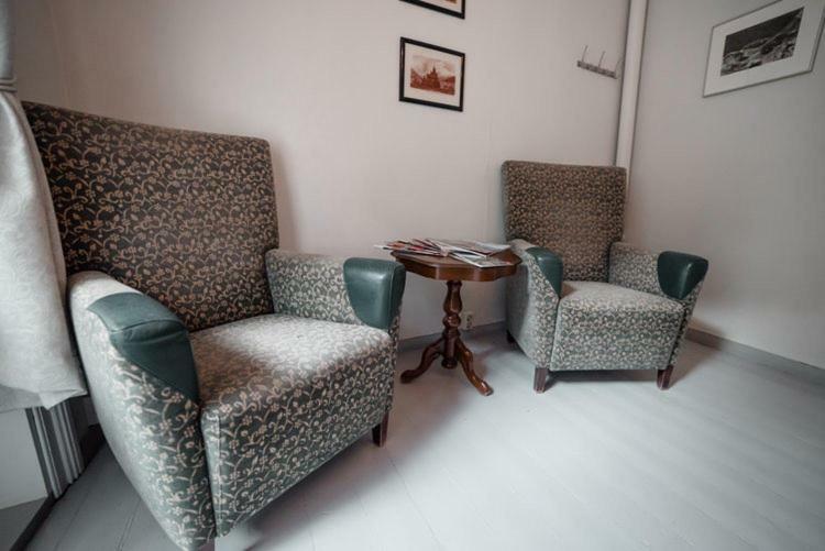 Laerdalsoren Motor Guesthouse Lærdalsøyri Екстериор снимка